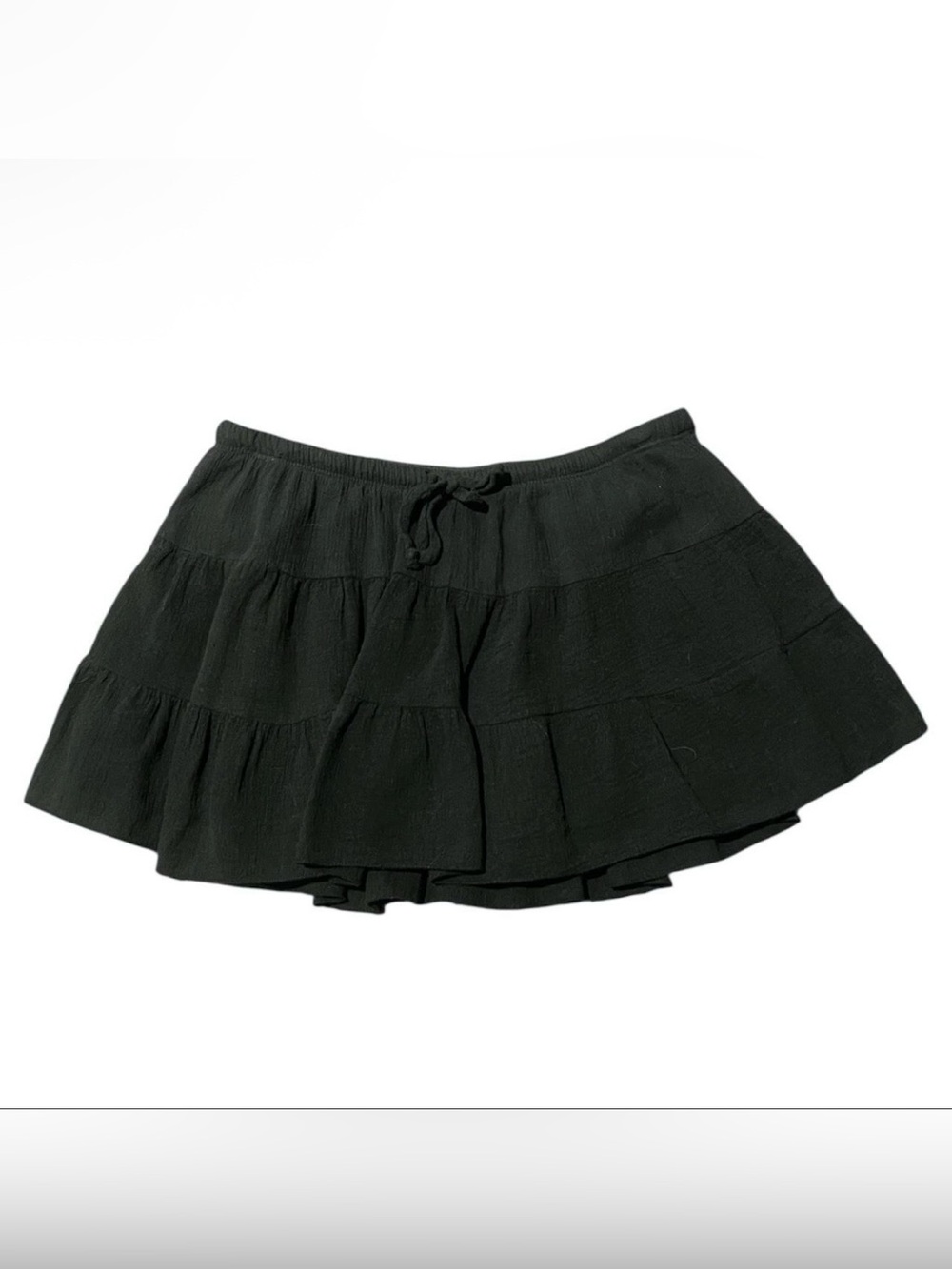 2000s Vintage Y2k Black Tiered Tier Mini Skirt About a Size Small